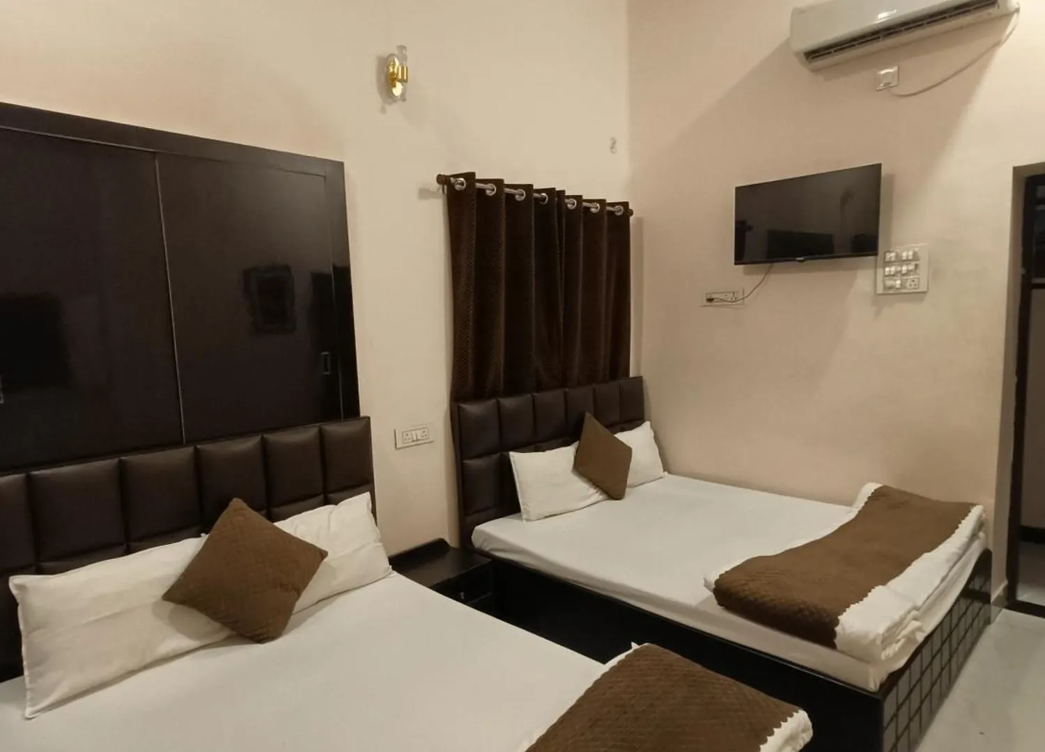 Shree Arunachalam Guest House Varanasi Privat bolig